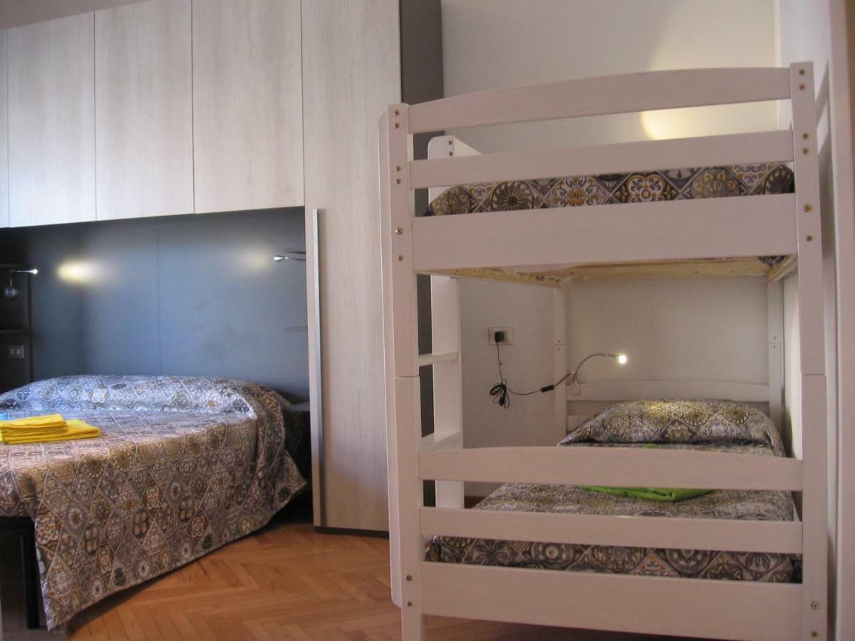 M1 Pasteur Holiday Home ミラノ エクステリア 写真