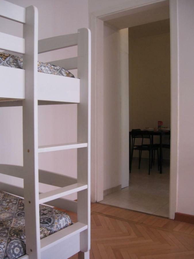 M1 Pasteur Holiday Home ミラノ エクステリア 写真